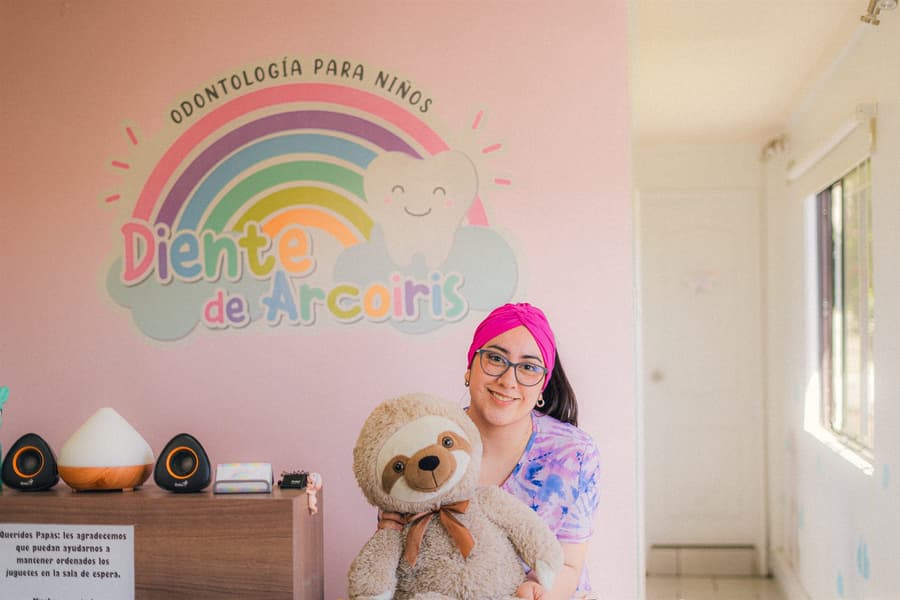 Diente de Arcoíris — el espacio de la clínica